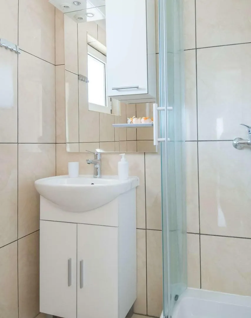 Holiday Home Giovanni Vabriga With Private Jacuzzi Tar-Vabriga